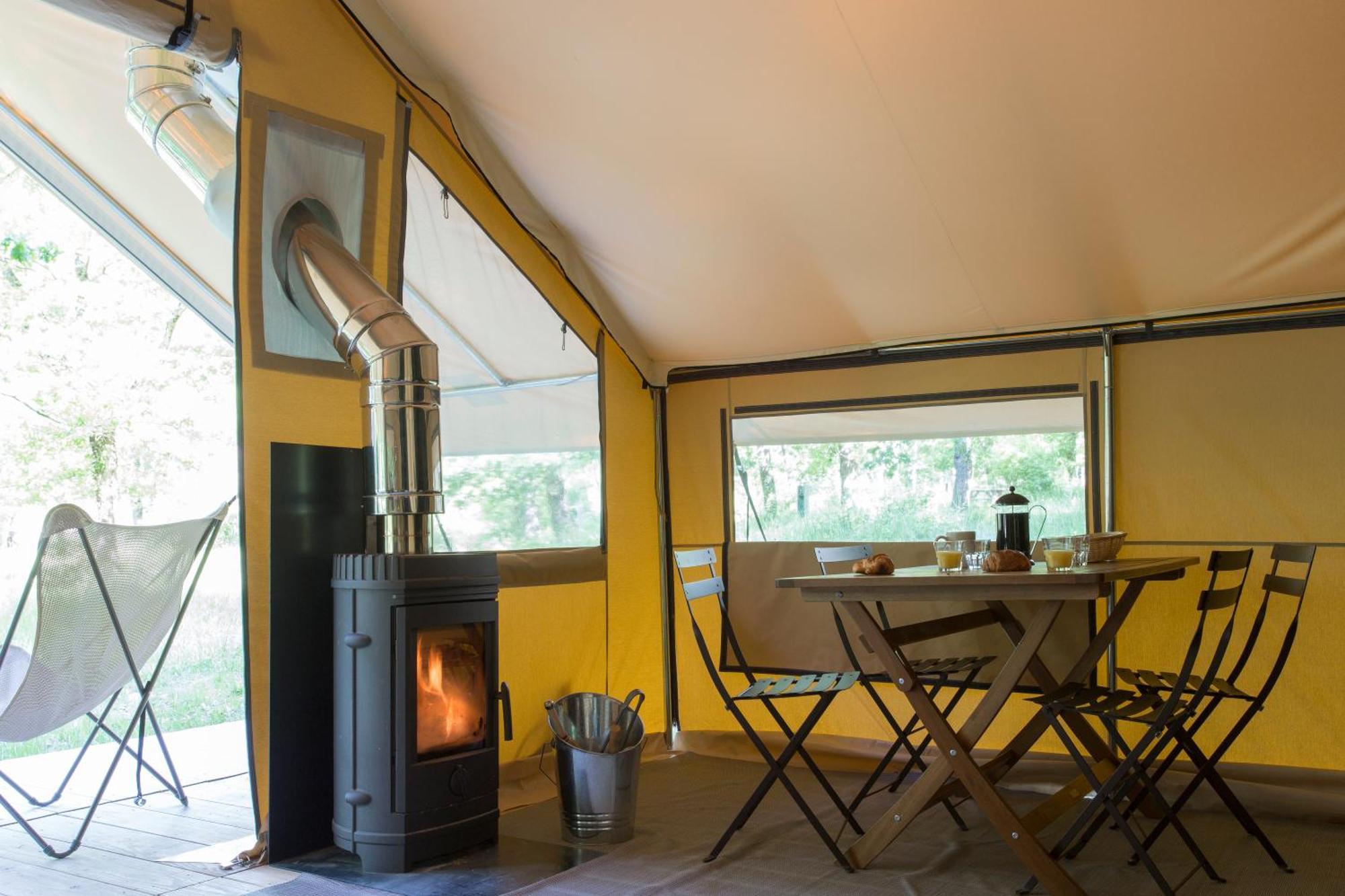 Huttopia De Roos Stegeren Quarto foto